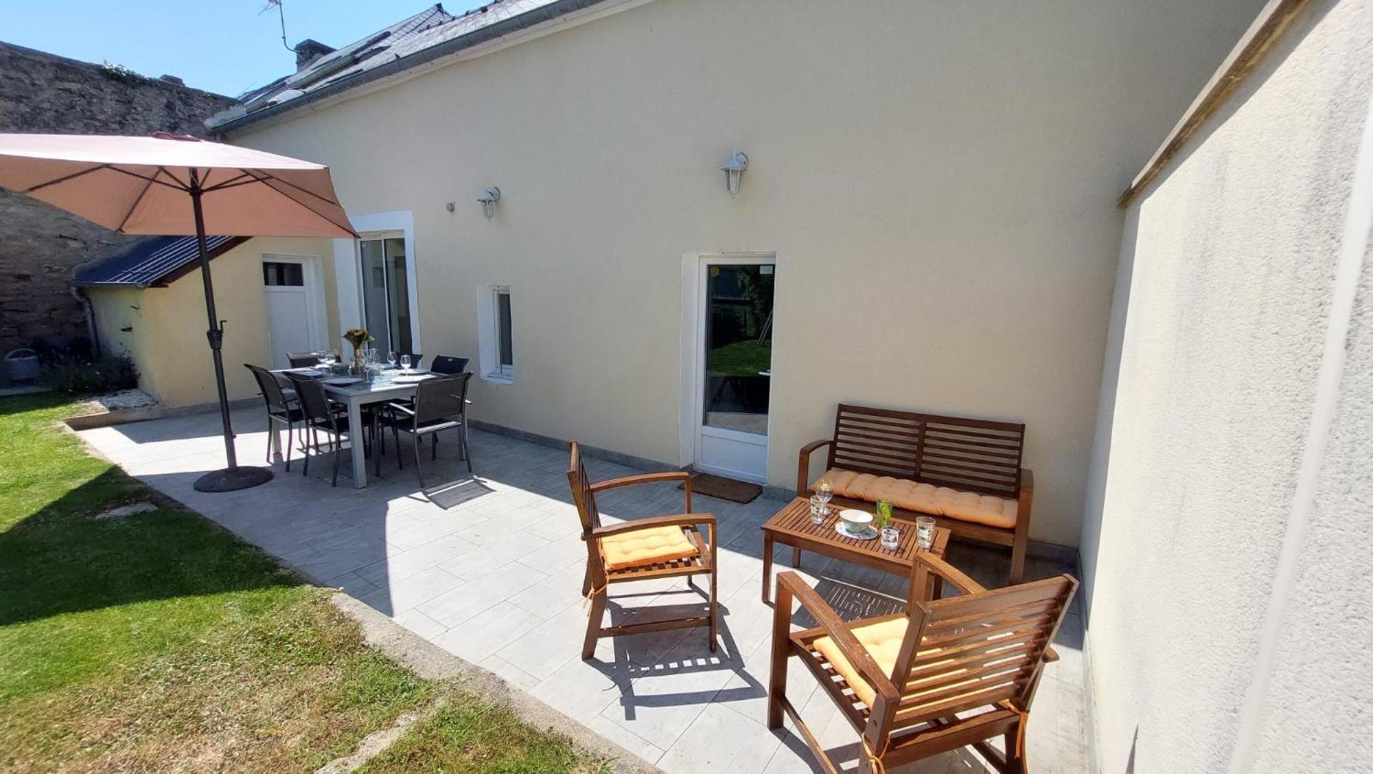 Le So Wild: Normandy Beach Retreat with Garden and Tennis Vierville-sur-Mer Exterior photo
